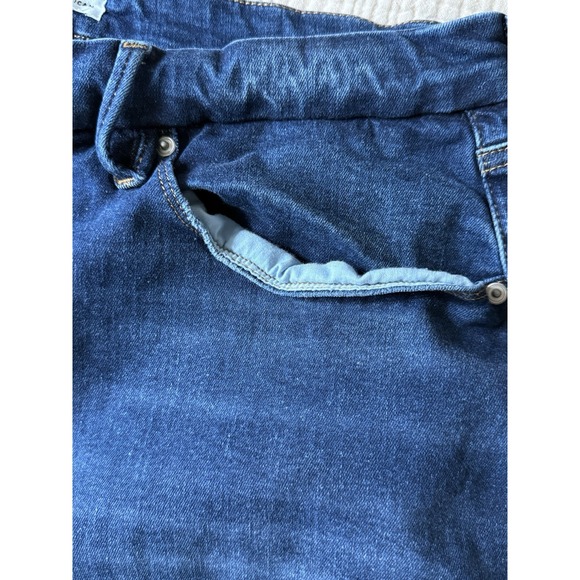 Good American Always Fit Good Classic Bootcut Jeans Size 20-26 Blue Indigo446 - Picture 4 of 8